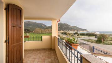 Chambre Double Supérieure, balcon, vue mer | Vue de la chambre