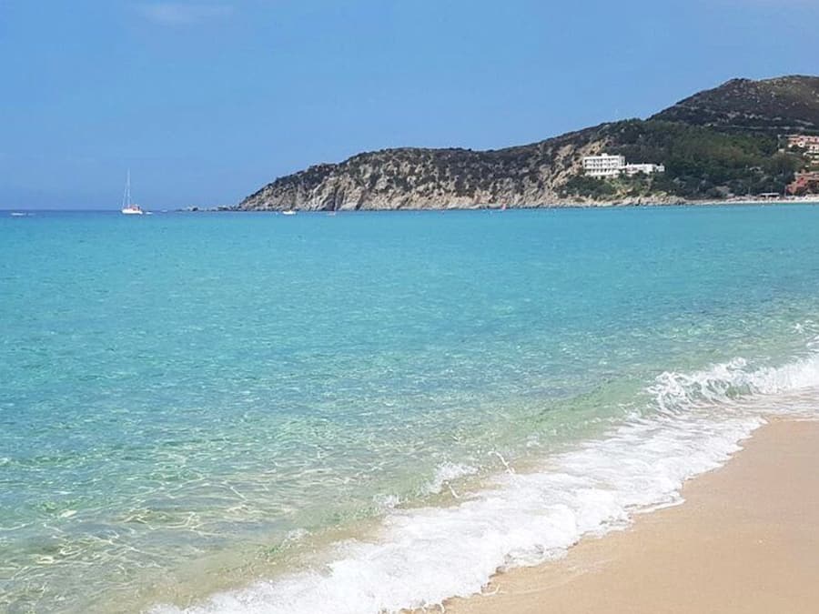 Beach nearby, white sand