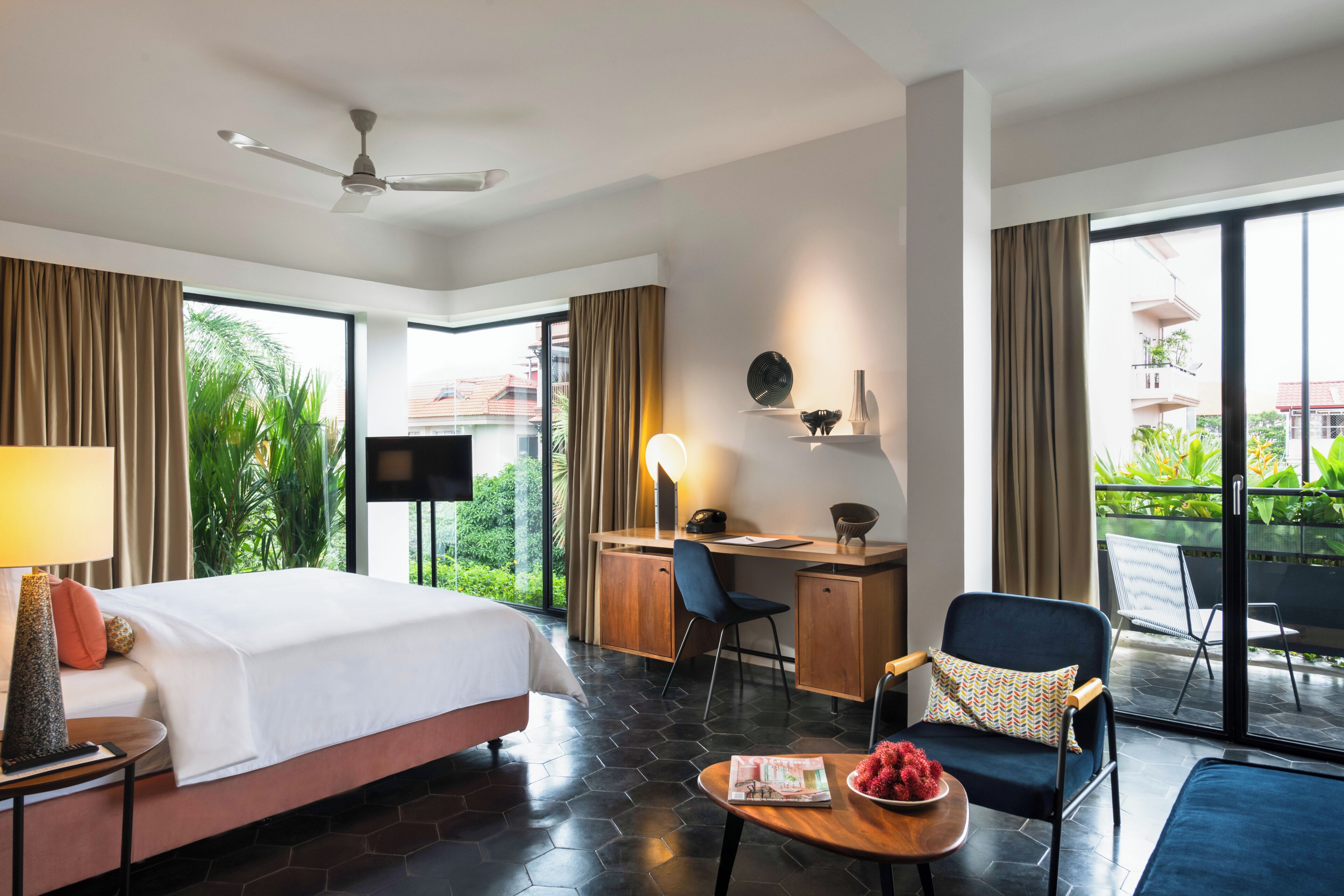 deluxe triple room, pool view | view from room