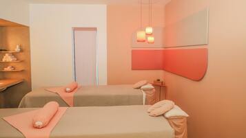 Couples treatment room(s), aromatherapy, Swedish massages, body wraps
