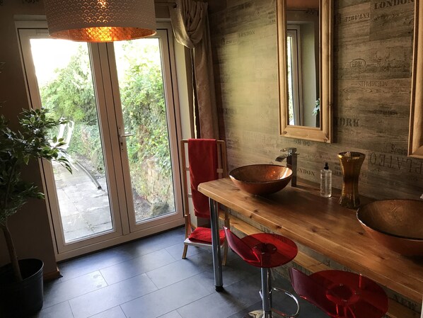 Suite, Accessible, Ensuite (Caernarfon Suite) | Bathroom