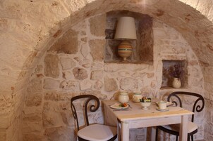 Colazione a buffet inclusa, servita tutte le mattine