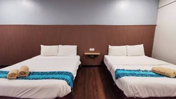 1 bedroom, minibar, desk, soundproofing