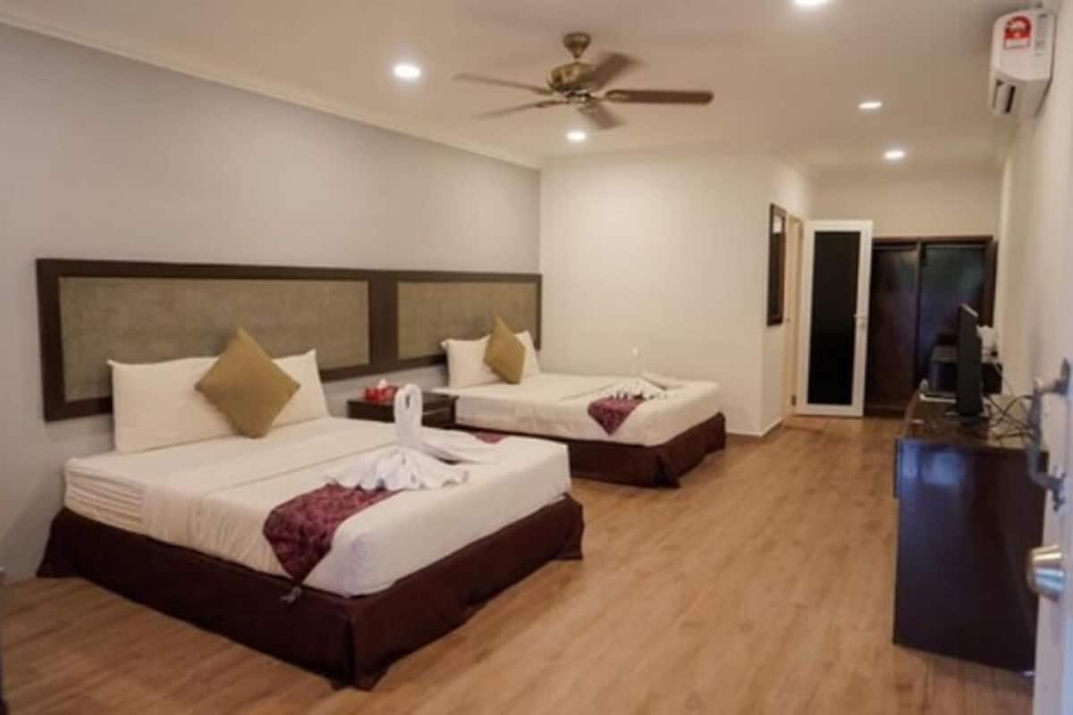 1 bedroom, minibar, desk, soundproofing