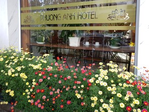 Courtyard - Phuong Anh Golf Valley Hotel (Da Lat)