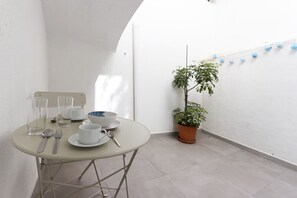 Apartment, 1 Bedroom, Terrace | Terrace/patio - São Bento Classic by Homing (Lisbon)