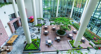 Becamex Hotel New City