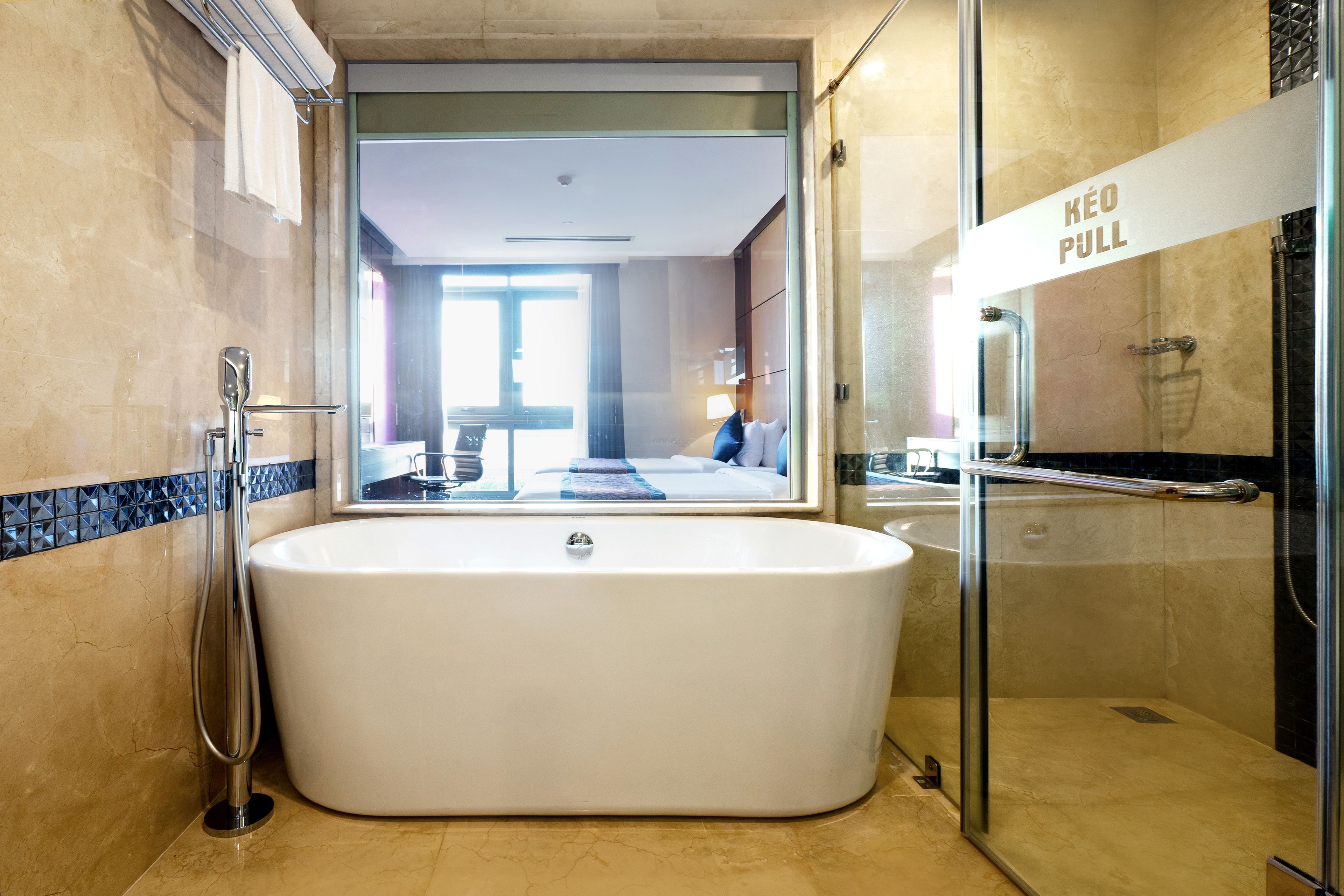 premier suite | bathroom | free toiletries, hair dryer, bathrobes, slippers