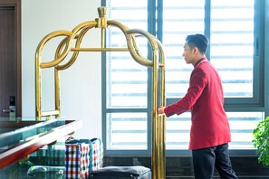 Reception - Becamex Hotel New City (Ho Chi Minh City)