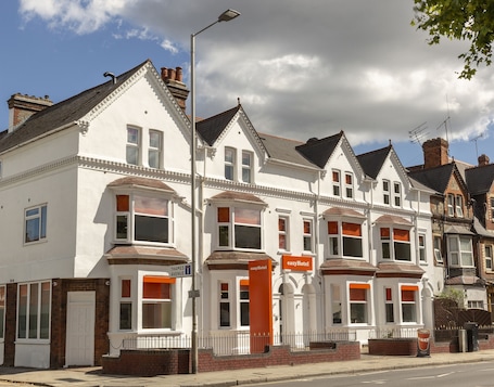 Exterior. easyHotel Reading