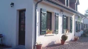 Standard Studio (No.1&3) | Terrace/patio