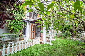4-Bedroom Family House  | Teres/patio