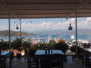 Interior - Tan Pansiyon (Fethiye)