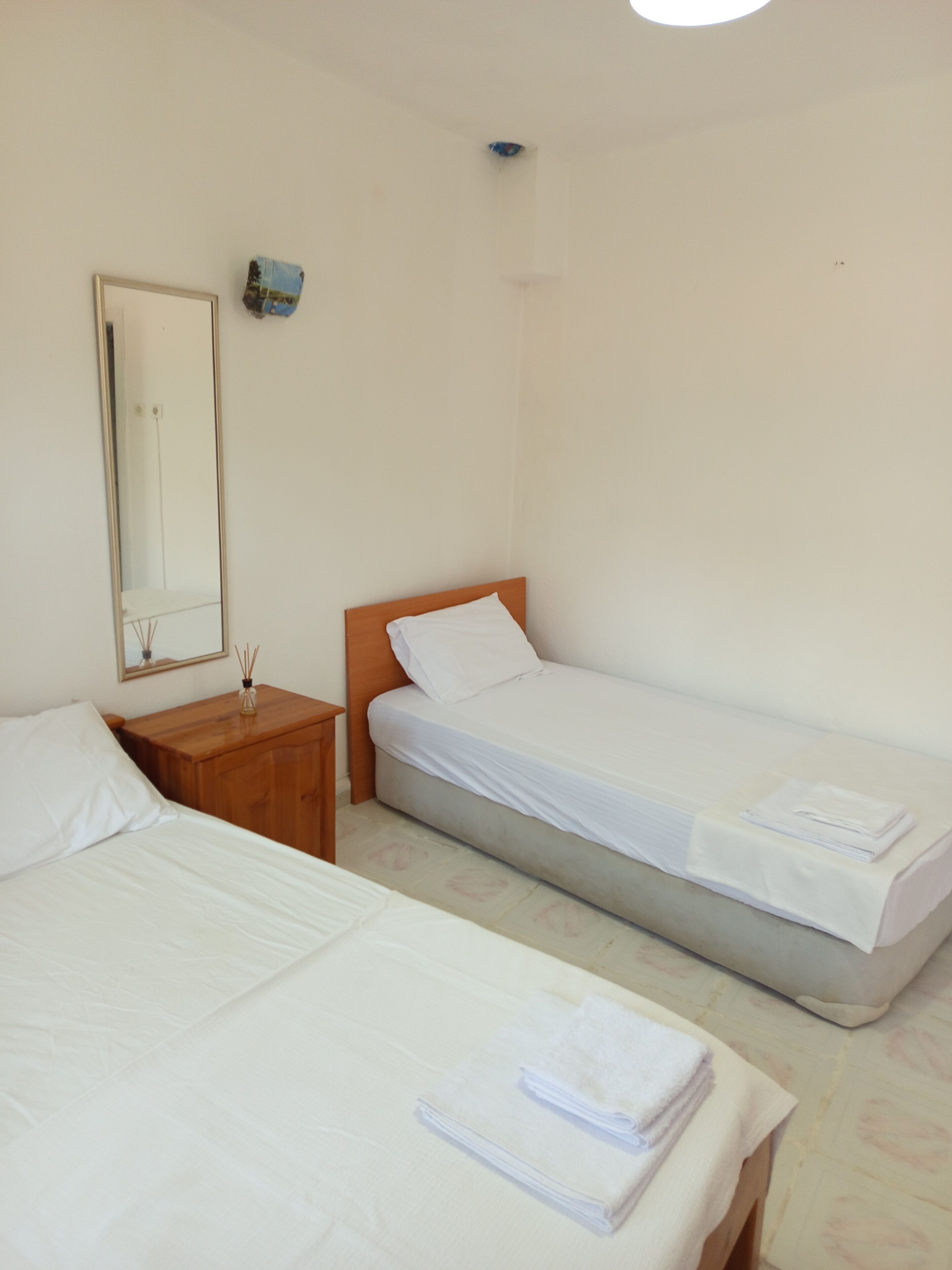 family triple room | premium bedding, free wifi, bed sheets