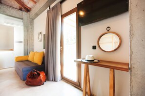 Family Suite, 2 Bedrooms, Connecting Rooms, Pool View | Living area