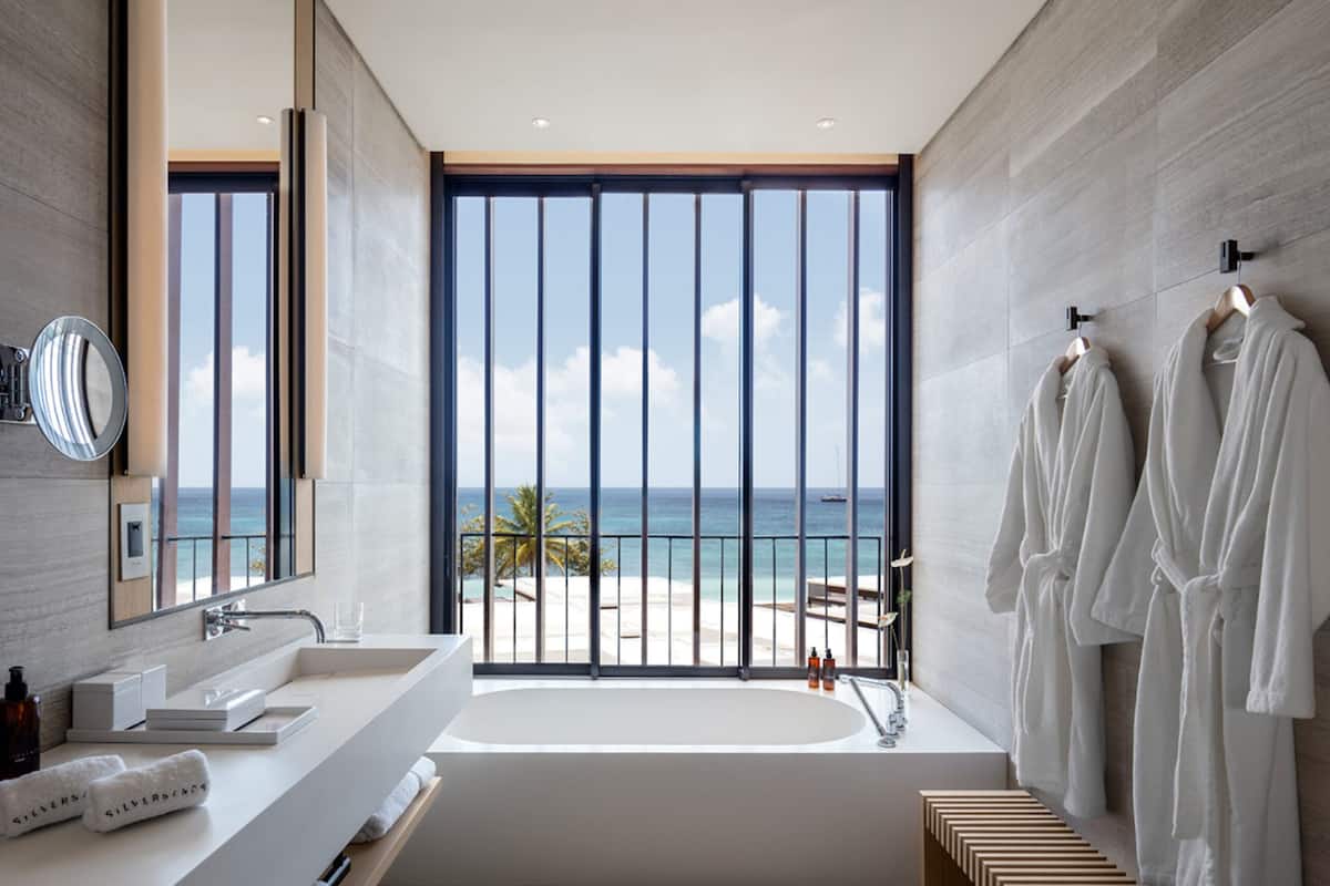 egyptian cotton sheets, premium bedding, down duvets, pillow-top beds