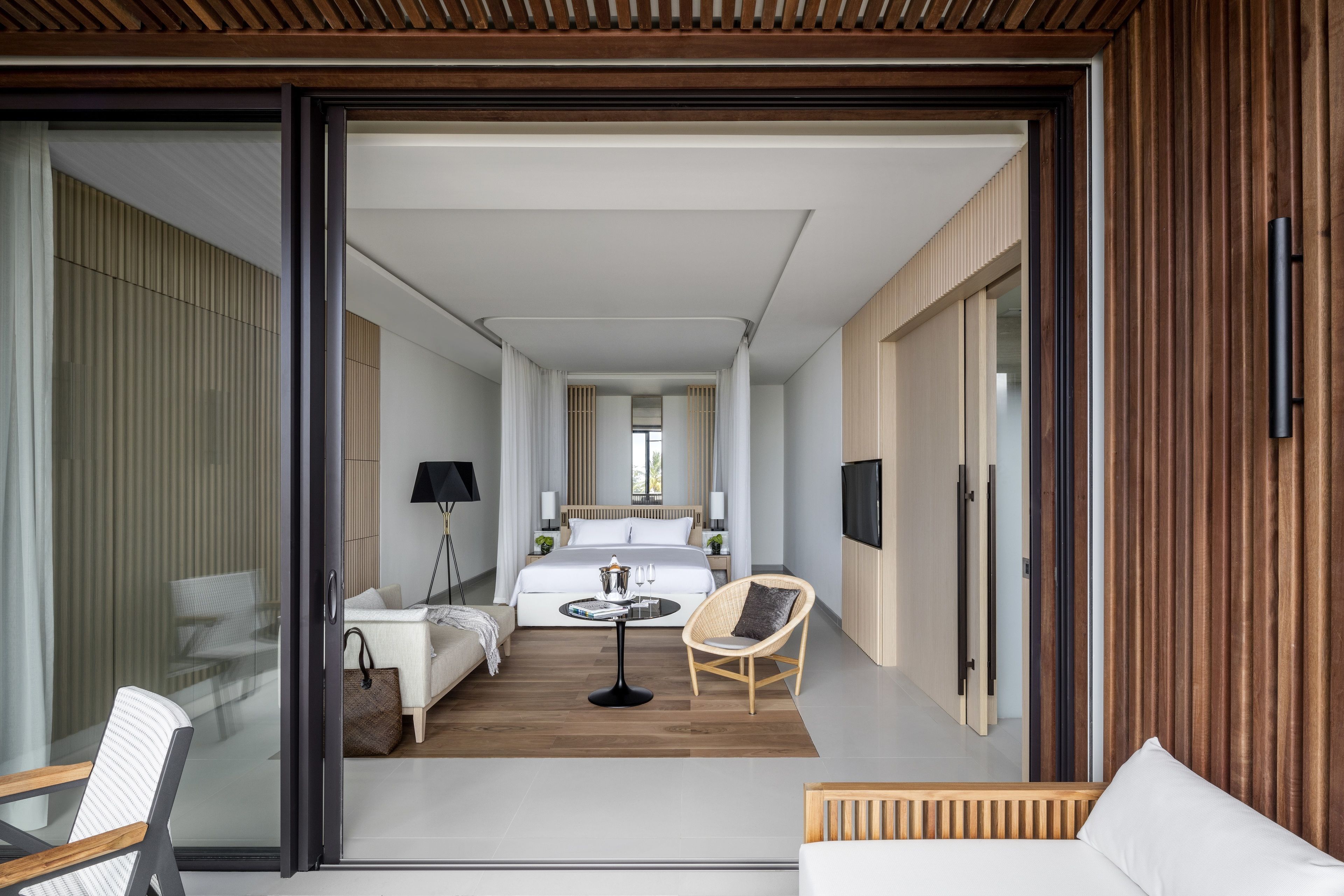 egyptian cotton sheets, premium bedding, down duvets, pillow-top beds