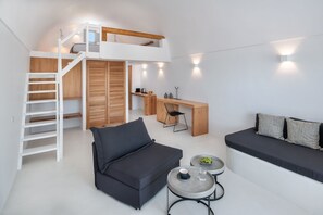 Minibar, in-room safe, iron/ironing board, free cots/infant beds - June Twenty Suites (Santorini)