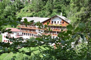 Exterior - Hotel Alpenrose (Alleghe)