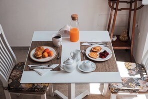 Daily buffet breakfast for a fee - Palazzo Vaglio Relais (Nardò)