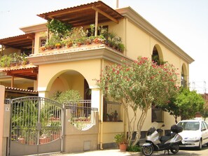 Exterior - Affittacamere Acquamarina (Oristano)