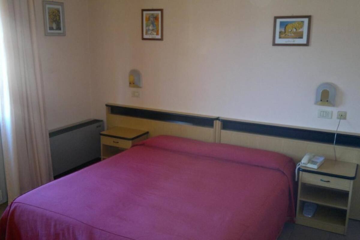 Desk, WiFi (free), bed sheets