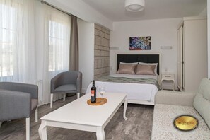 Quarto luxo, sacada | Vista do quarto