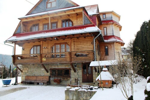 Private estate Chervona kalyna