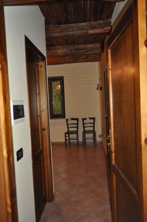 Wi-Fi de cortesia, roupa de cama