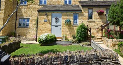 This contemporary cottage enjoys a peaceful location in an elevated position.