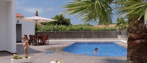 Alberca al aire libre