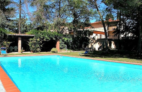 Área de parrillas y picnic
