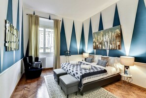 2 Schlafzimmer, schallisolierte Zimmer, Bügeleisen/Bügelbrett