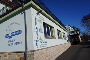 Façade de l’hébergement