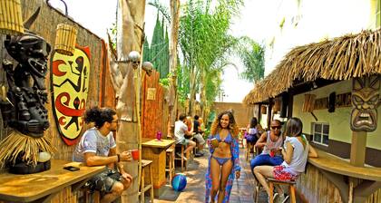 Banana Bungalow Hollywood Hotel & Hostel