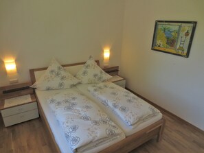 3 Schlafzimmer, kostenloses WLAN, Bettwäsche