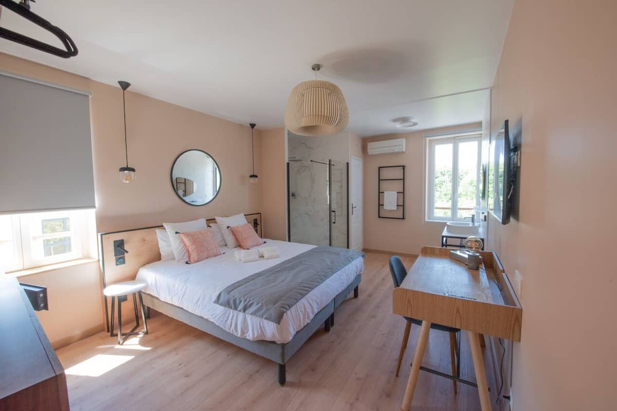 luxury room | 1 bedroom, premium bedding, in-room safe, individually furnished