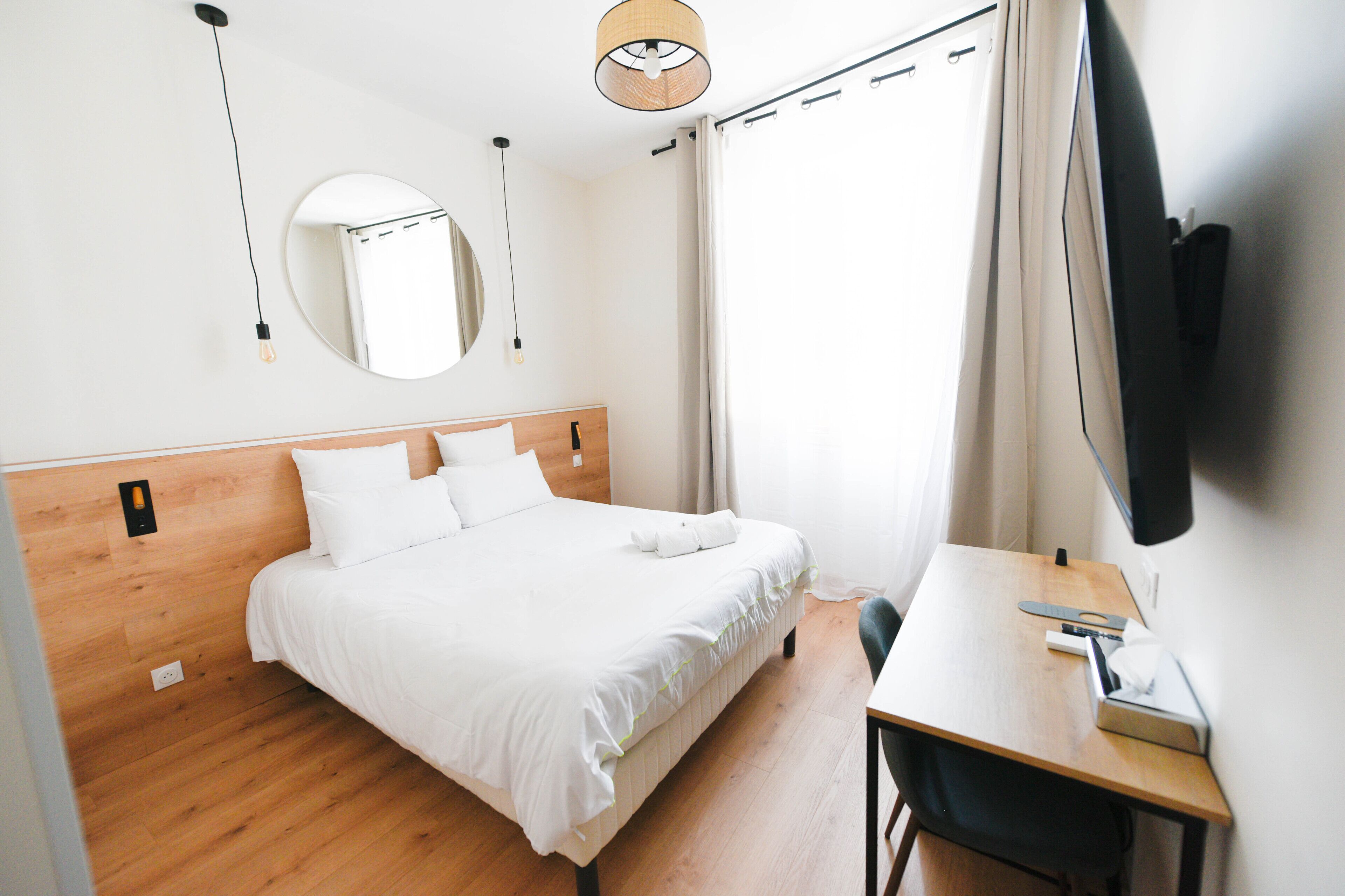 Literie de qualité supérieure, coffres-forts dans les chambres