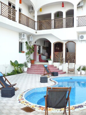 Colazione continentale, servita tutte le mattine (4300 XOF a persona) 