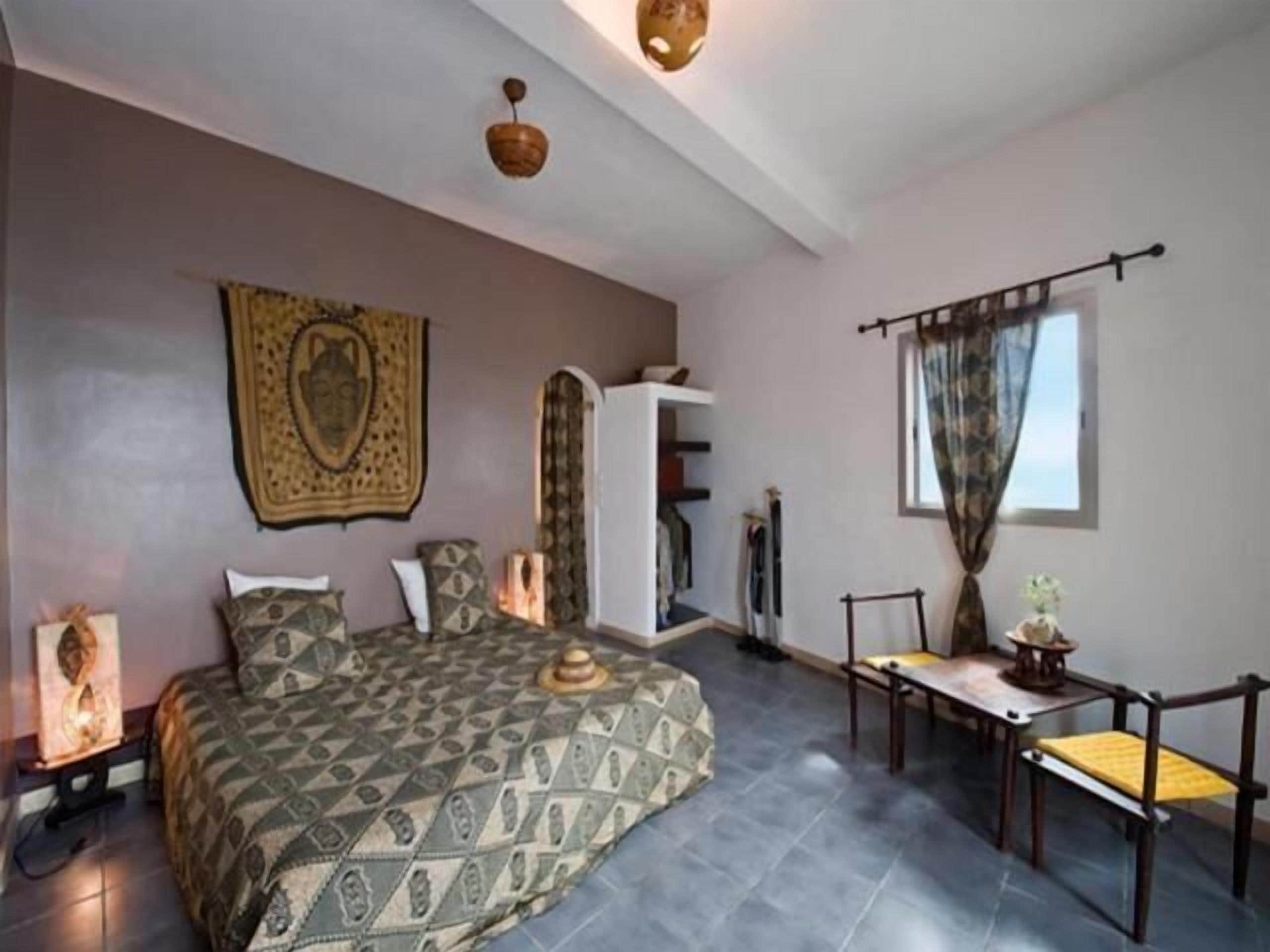 Photo - La Maison Abaka