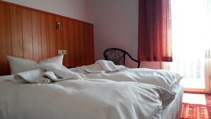 Chambre triple | Accès au Wi-Fi (inclus), literie fournie