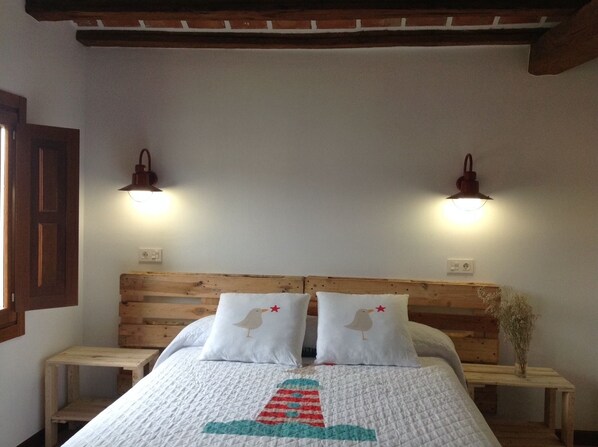 Wifi gratis y ropa de cama 