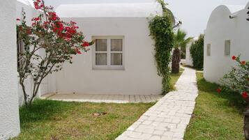 Superior Room, 2 Bedrooms | Property grounds