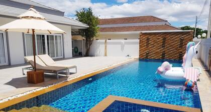 Punika Pool Villa Hua Hin