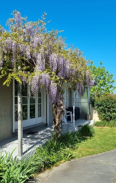 Holiday House with Style - Geraldine Retreat