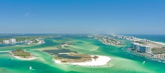 Regency Isle 1002 ~ In/Outdoor Pools, Hot Tub, Fitness + $400 FREE Activities Daily ~ Zoo/Parasail+