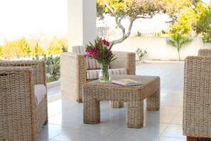 Terrace/patio - Magnificent villa with sea view at 500 meters from the beach (Castellammare del Golfo)