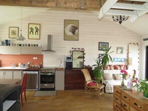 Interior - PLEASANT SUNNY HOUSE WITH TERRACE AND GARDEN (La Rochelle)