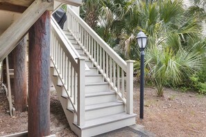 Property grounds - Beautiful Spinnaker! Golf/Lagoon Views! Pet Friendly! Amenity access included (Seabrook Island)