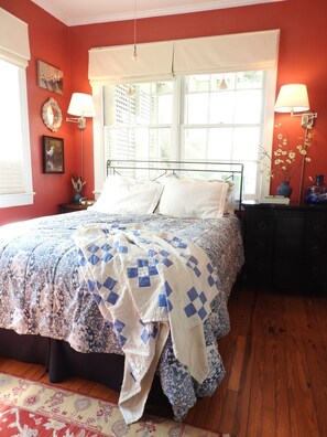 2 Schlafzimmer, Schreibtisch, Bügeleisen/Bügelbrett, kostenloses WLAN